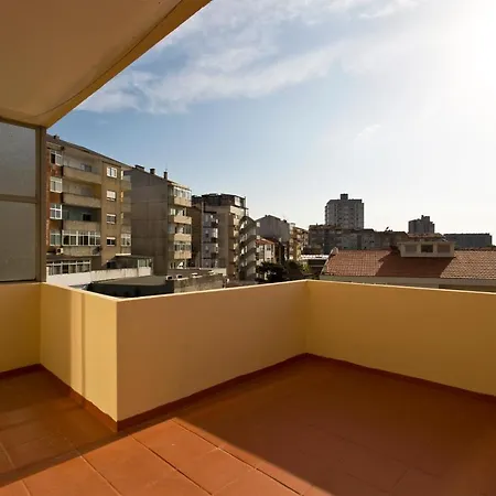 Lovelystay - Ayres With Terrace & Ac *