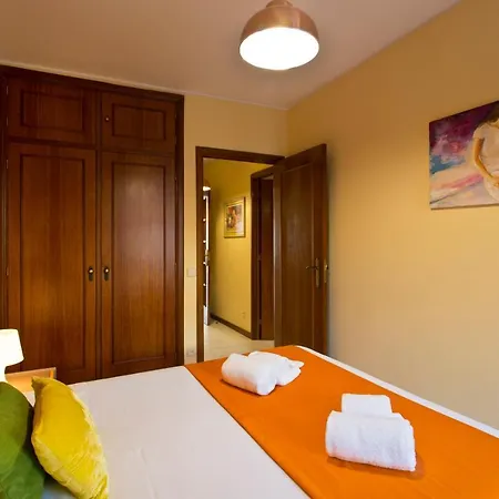 Appartement Lovelystay - Ayres With Terrace & Ac Porto