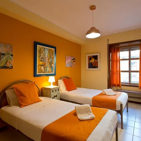 Lovelystay - Ayres With Terrace & Ac Apartment