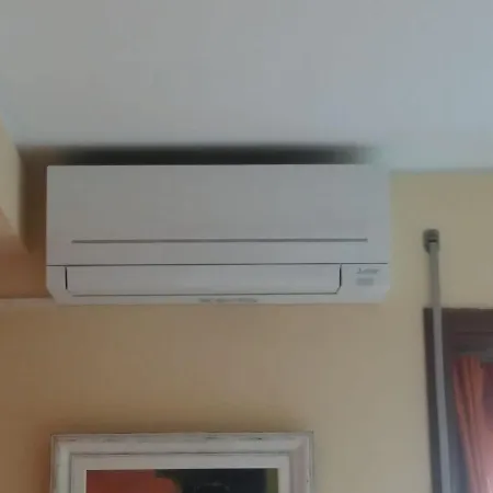 Lovelystay - Ayres With Terrace & Ac